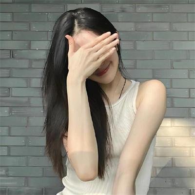 在星光掩映下